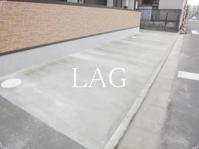 【駐車場】 | ルッシェロ稲毛 | 駐車場です。
