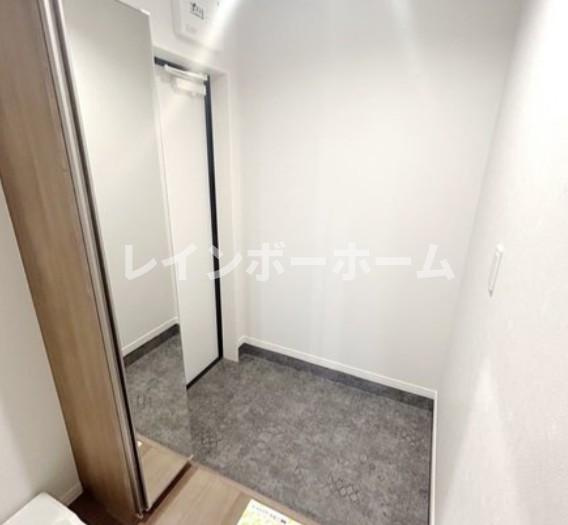 センターヴィレッジ三郷の玄関