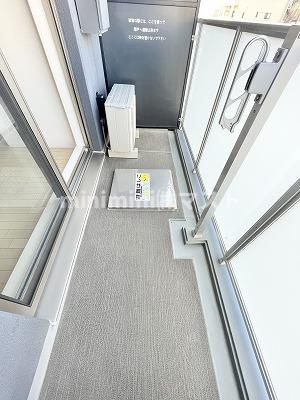 ドゥーエ立売堀のバルコニー