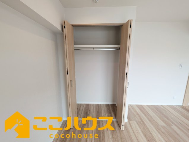 ライオンズマンション三原第2の収納|衣類を整理しやすい収納空間◎