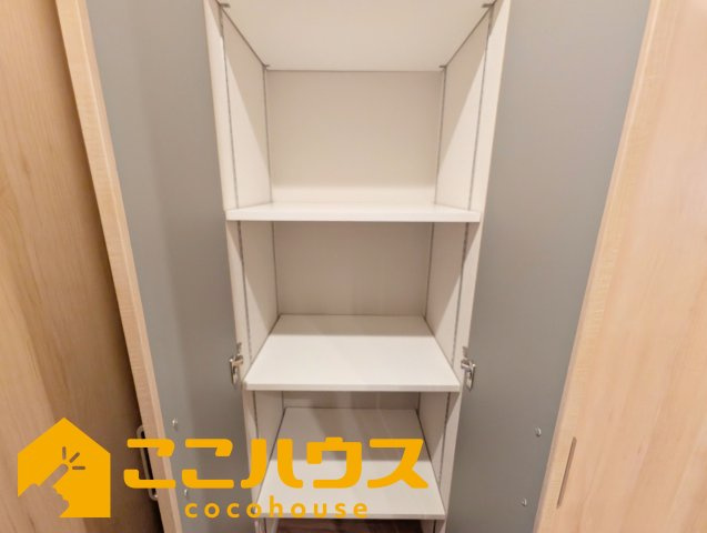 ライオンズマンション三原第2の収納|廊下収納もございます
