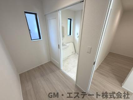 宮崎市月見ケ丘1丁目　新築住宅（A号棟）のランドリースペース