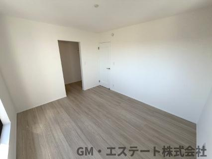 宮崎市月見ケ丘1丁目　新築住宅（A号棟）の洋室