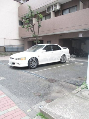 【駐車場】 | スカイコート蒲田駅前 | 車をお持ちの方に嬉しい駐車場付きの物件です