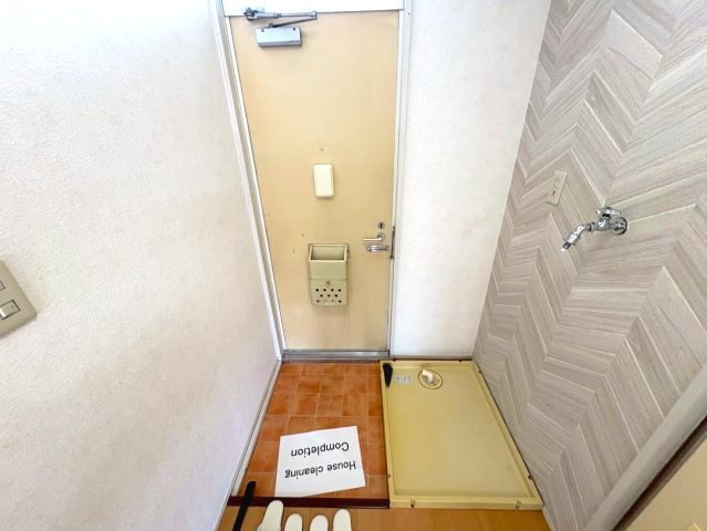 置田ハイツの玄関