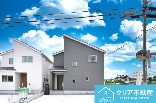 【外観】 | 桐生相生町2丁目24-1期　リナージュ | グレーカラーのエクステリア！お洒落なご家族にぴったりのお家です♪