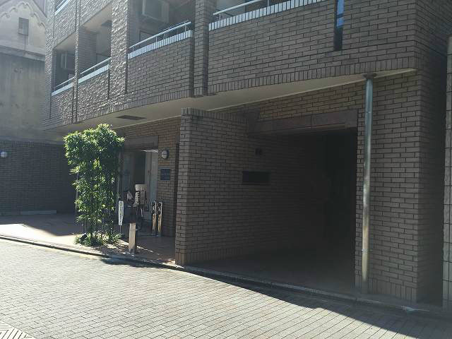 【エントランス】ラフィーネ四条堀川 