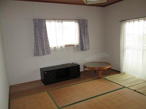別府市関の江新町　の和室