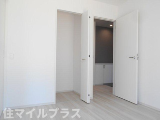 【洋室】 | 郡山市静町新築一戸建て1棟 | 個人の部屋や寝室として使える洋室です