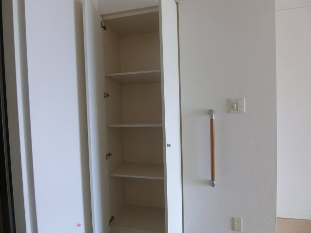 アールスタイルズ武蔵小杉ウエストの収納|他のお部屋の参考写真となります。