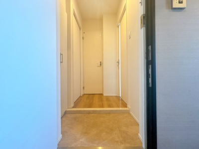 【玄関】 | House Avenue 柿の木坂