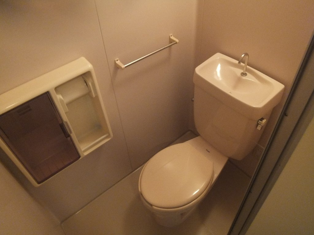 グランドヒルズ南脇１番館のトイレ