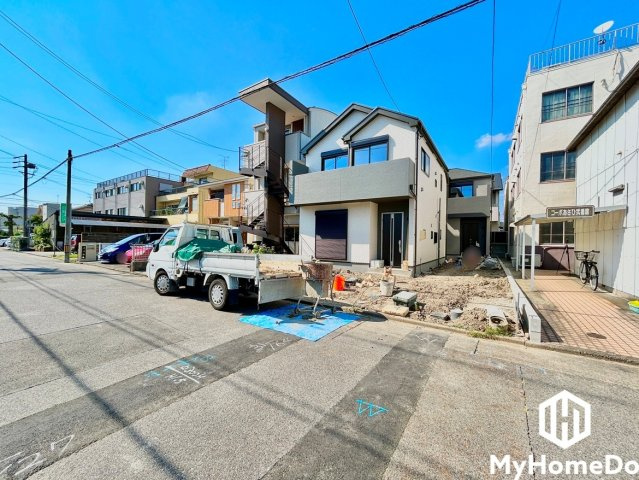 西区枇杷島５丁目の前面道路含む現地写真
