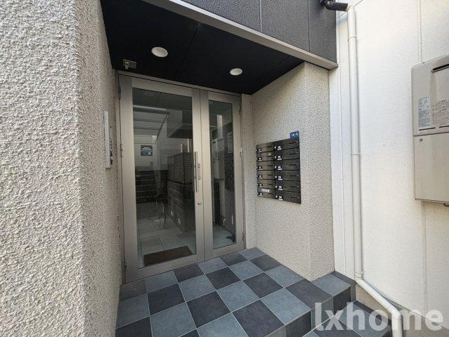 ロイヤルワン中穂茨木のエントランス|落ち着いたエントランスです