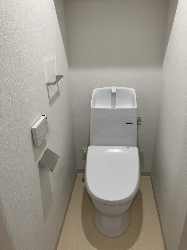LUANAのトイレ