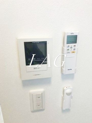 【セキュリティ】 | カレッジヒルズ小竹向原 | モニター付きインターフォンです。