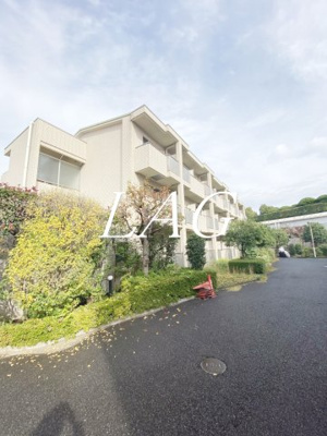 【外観】 | ドルフ喜多見 | 外観です。