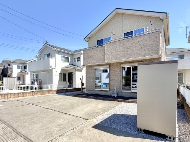 【中古戸建】前橋市北代田町の外観|■外観｜閑静な住宅街で始める新しい暮らし♪開放的な毎日をあなたへ(^^♪