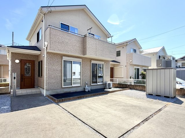 【中古戸建】前橋市北代田町の外観|■外観｜特徴のある個性的な住まいと美しい街並み、そして住みやすい環境を、ぜひ現地でご覧になりませんか。お気軽にお問合せください(^^)  
