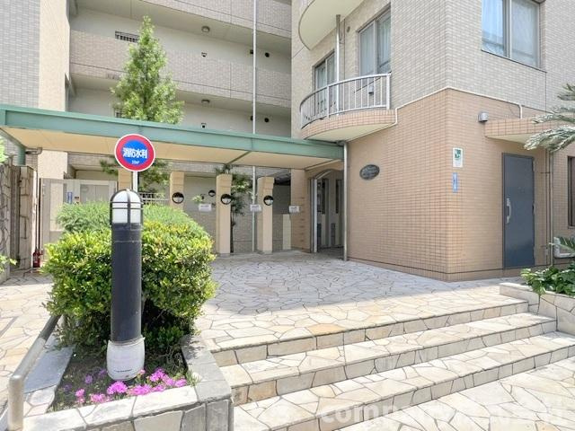 藤沢市鵠沼海岸1丁目　ハウス鵠沼海岸のエントランス|エントランス周辺スペース◇