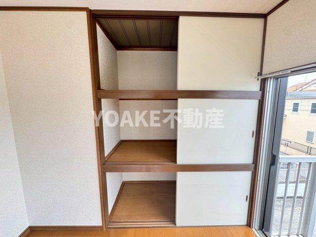 町田市金森１丁目のアパートの収納