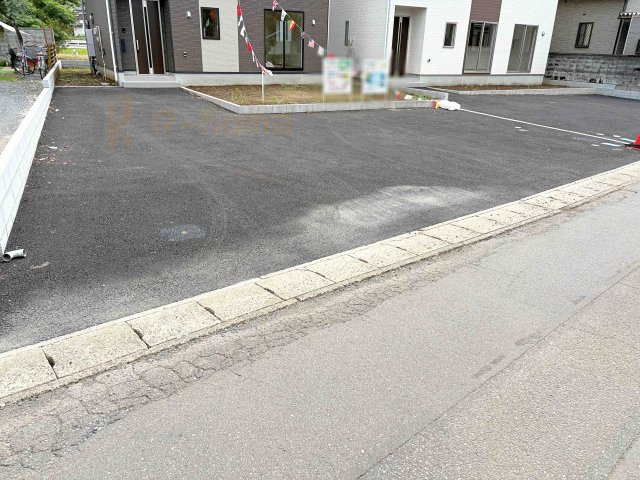 古河市五部第1　新築戸建て　1号棟の駐車場|カースペースは2台お停めいただけます♪