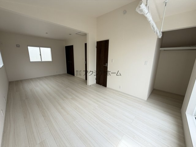 狭山市水野・全3棟　新築一戸建　3号棟の寝室|洋室12.2帖