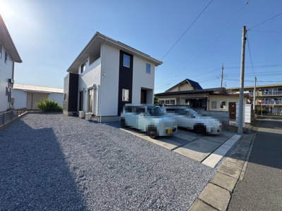 【外観】 | 伊勢崎市境栄　太陽光蓄電池　4LDK
