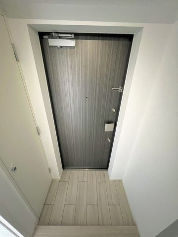 【玄関】Log入谷 