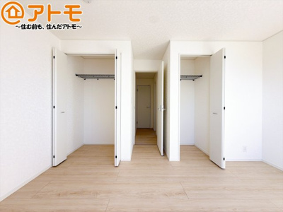 【収納】 | 藤枝市藤岡第10　新築戸建　1号棟 | 収納家具を減らせる容量の大きなクローゼット♪