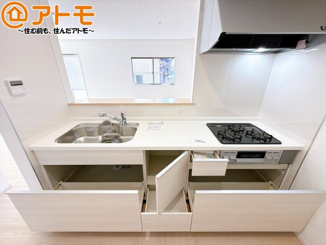 【キッチン】 | 藤枝市藤岡第10　新築戸建　1号棟 | 大容量システムキッチン♪お料理スペースやシンク広々！毎日の家事をしっかりサポート♪