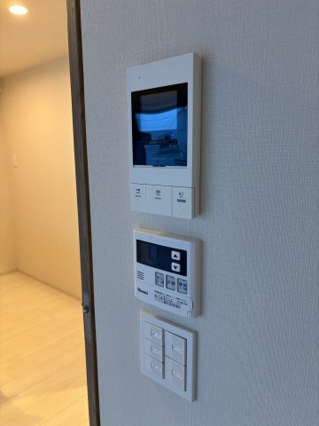【TVモニター付きインターフォン】