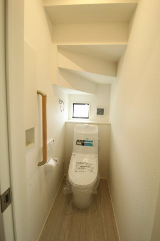香南市野市町西野　新築戸建　のトイレ|1F