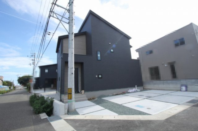 香南市野市町西野　新築戸建　の外観