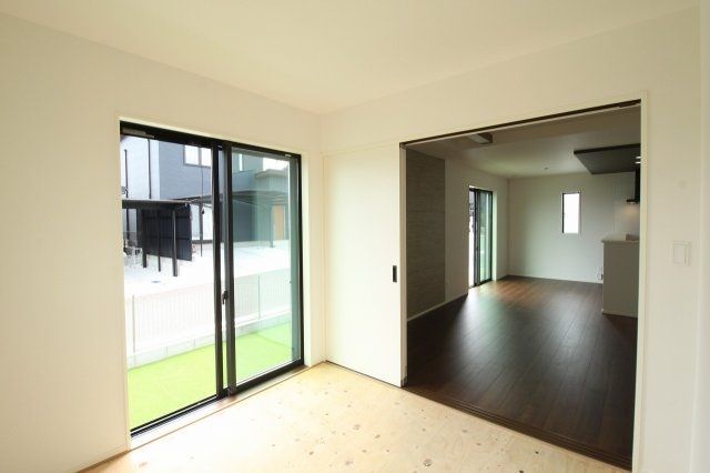 香南市野市町西野　新築戸建　の和室|1F　和洋室　4.5帖