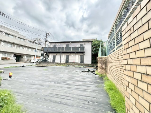 杉並区南荻窪4丁目　建築条件無し売地の外観|2026.06.08撮影

現地ご見学希望・資料請求などお気軽にお問い合わせ下さい！
03-5990-5201
