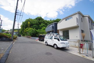 【前面道路含む現地写真】