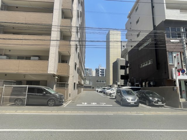  プレシャス・アルファライフ博多　住吉小学校区の駐車場|プレシャス・アルファライフ博多