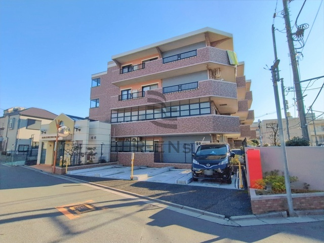 【外観】 | ダイヤパレス武蔵野本町 | 美しいフォルムが印象的な、存在感あるレジデンス