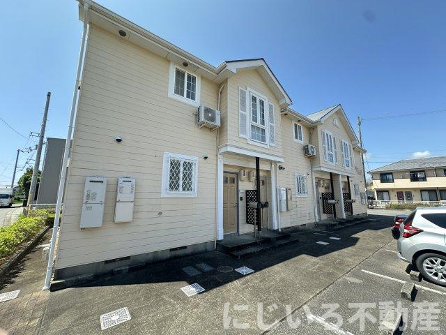 阿南市見能林町貞成のアパート