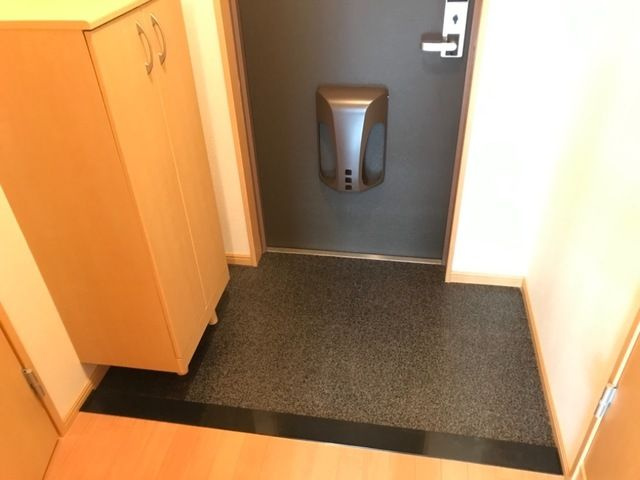 カサ・デーラの玄関