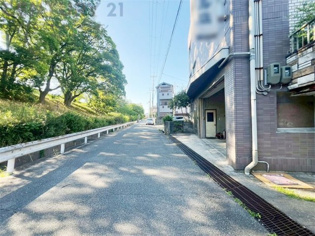 現地の見学予約承っております。