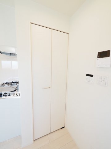 リバーガーデン中村中町の収納