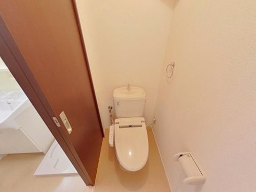 熊本市中央区迎町１丁目の賃貸マンションのトイレ