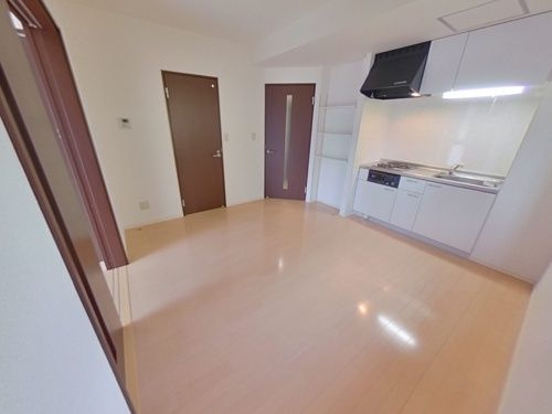 熊本市中央区迎町１丁目の賃貸マンションの居間・リビング