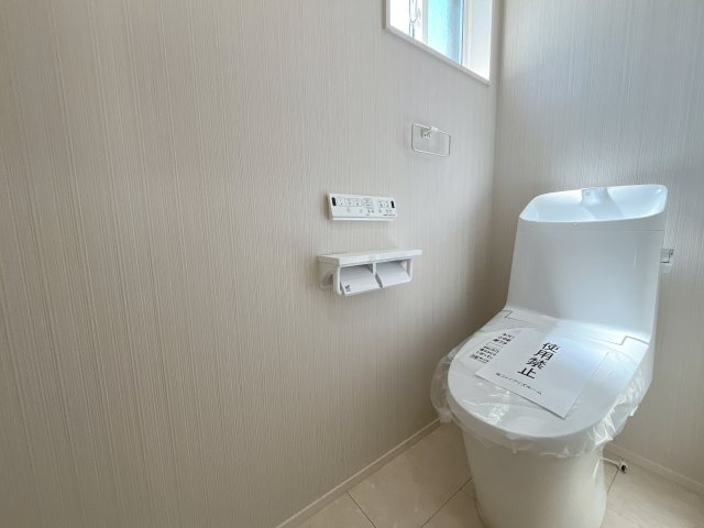 熊谷市妻沼　新築一戸建て　のトイレ