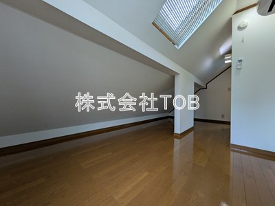 【内装】 | 飛田給戸建-飛田給1丁目- | 9帖納戸