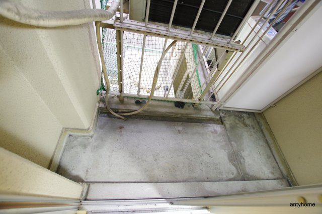 リアライズ天満橋　仲介手数料無料のバルコニー
