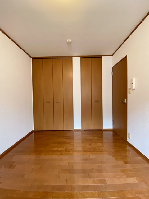 メゾン山口の寝室|★使いやすい間取りのお部屋★