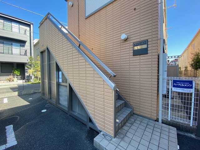 メゾン山口のエントランス|★管理の行き届いた共用部★